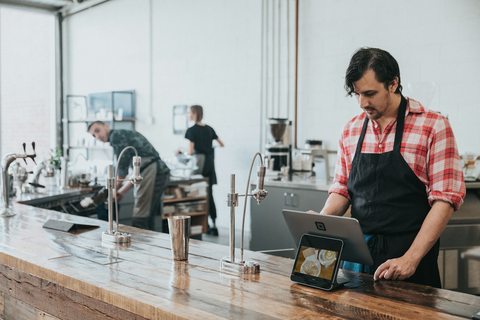 Agence PME sur l'intelligence artificielle (IA) en Suisse